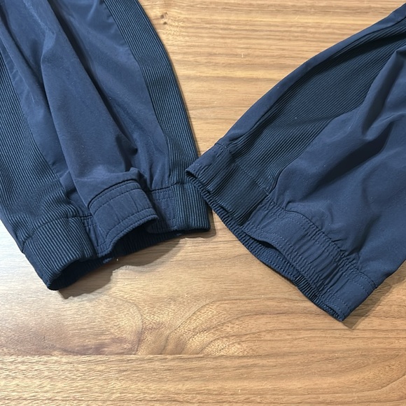 Athleta Brooklyn Jogger Sz 20 Navy Blue - Picture 6 of 6